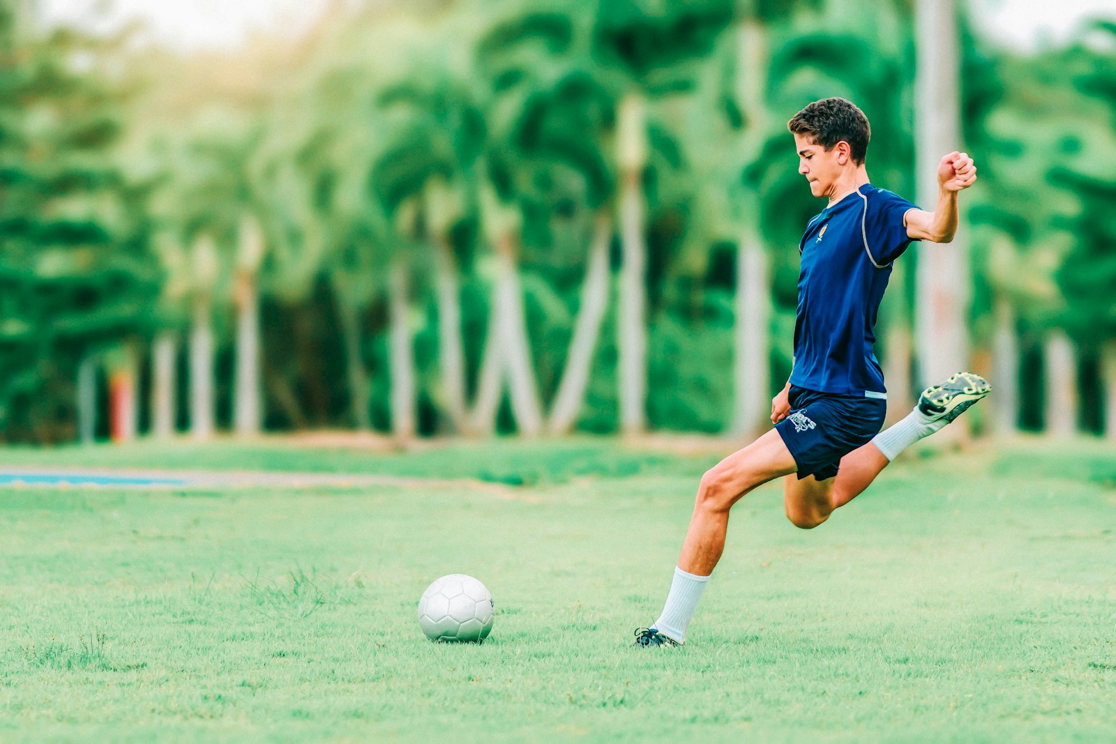 ems for football players applications in speed strength